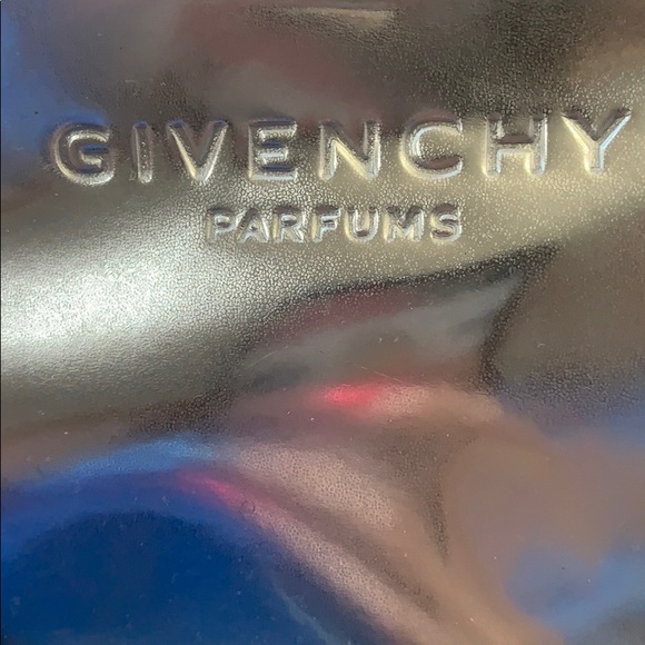 Authentic Silver Givenchy Hand/Makeup Bag - Picture 2 of 5